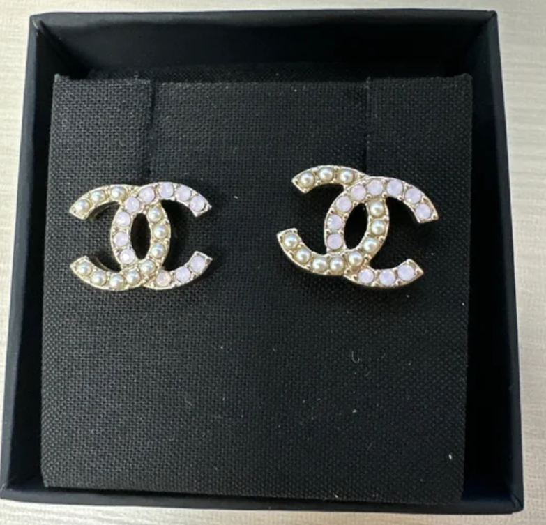 A12P Imitation Pearl Mixed White Earrings W21731