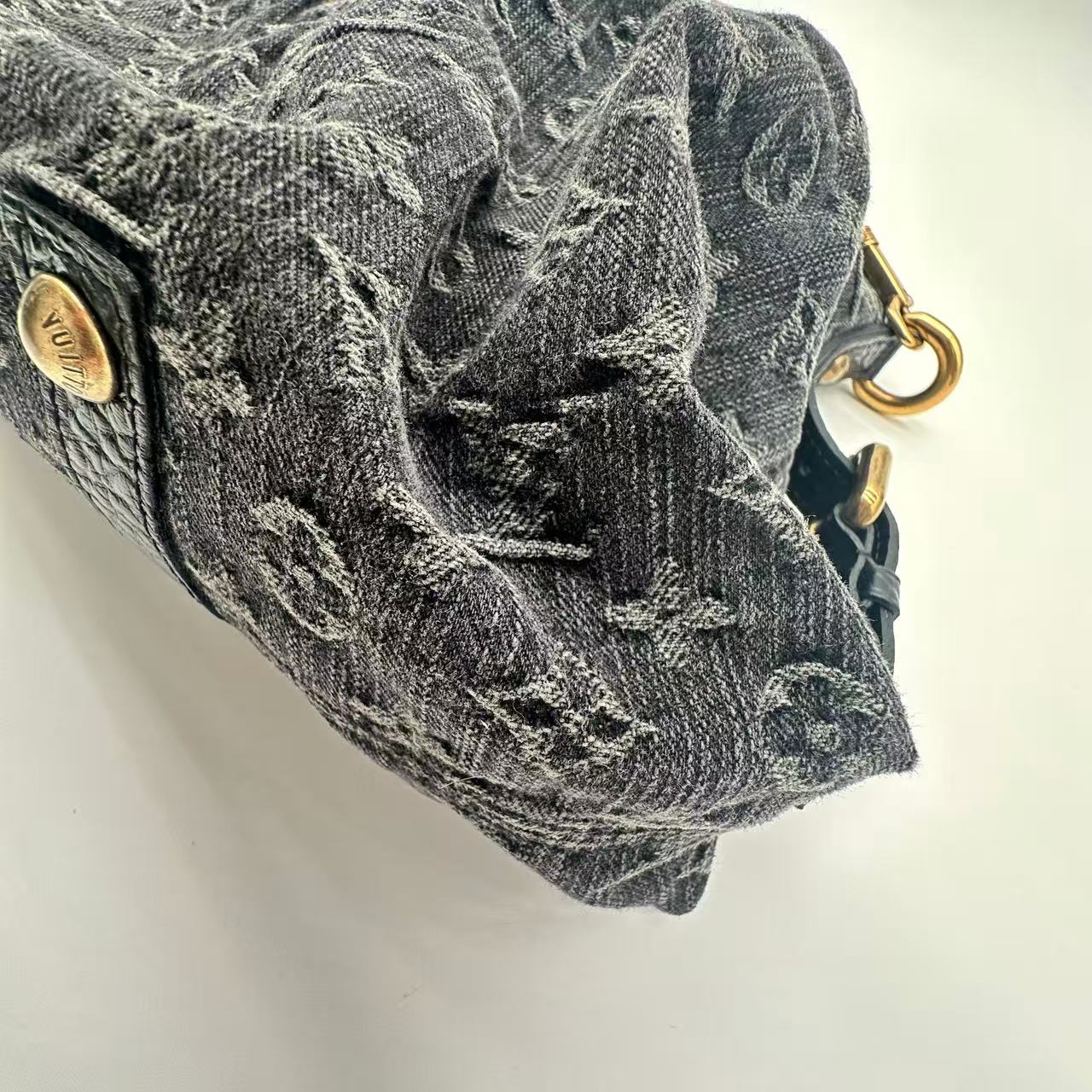 Neo Cabby Handbag Denim MM