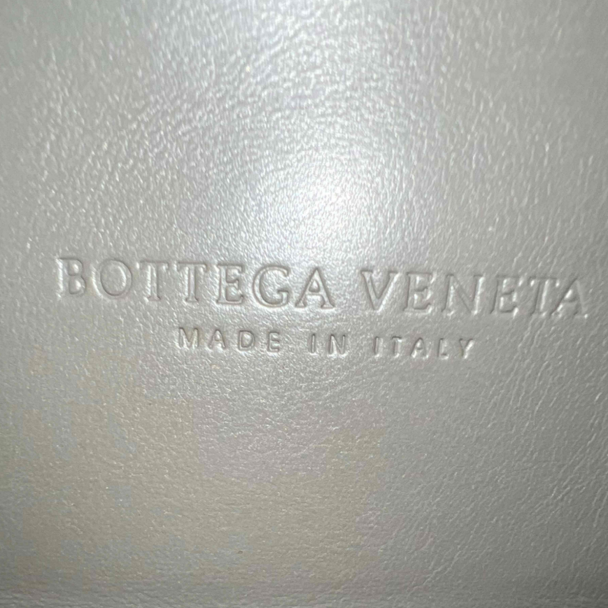 Bottega Veneta Nappa Intrecciato Medium Roma Tote B24535