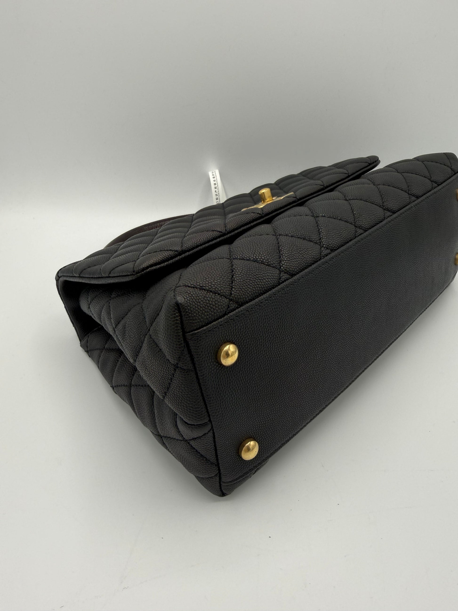 B12235 Chanel coco handle medium Black Caviar leather gold hardware