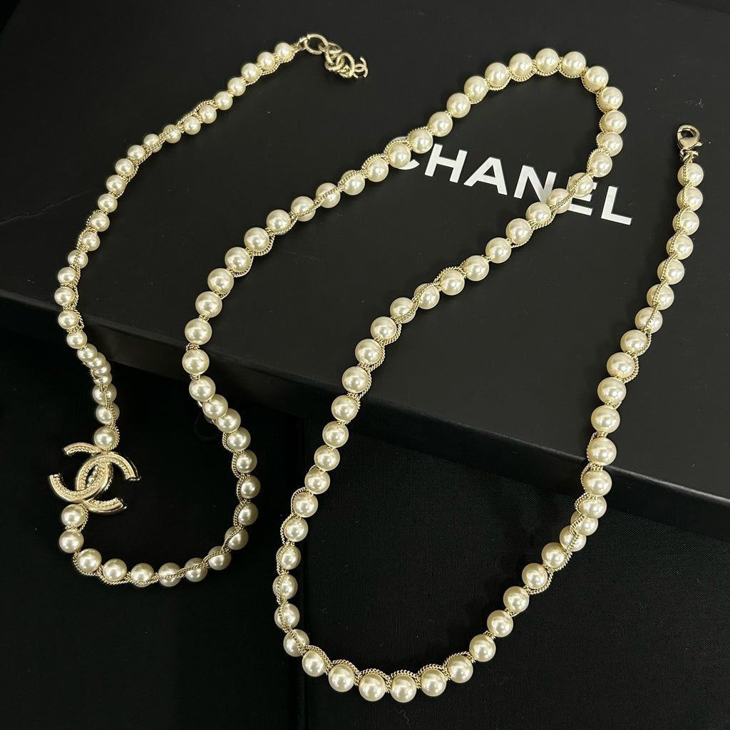 Chanel CC Logo Pendant Necklace twins LDJ3594