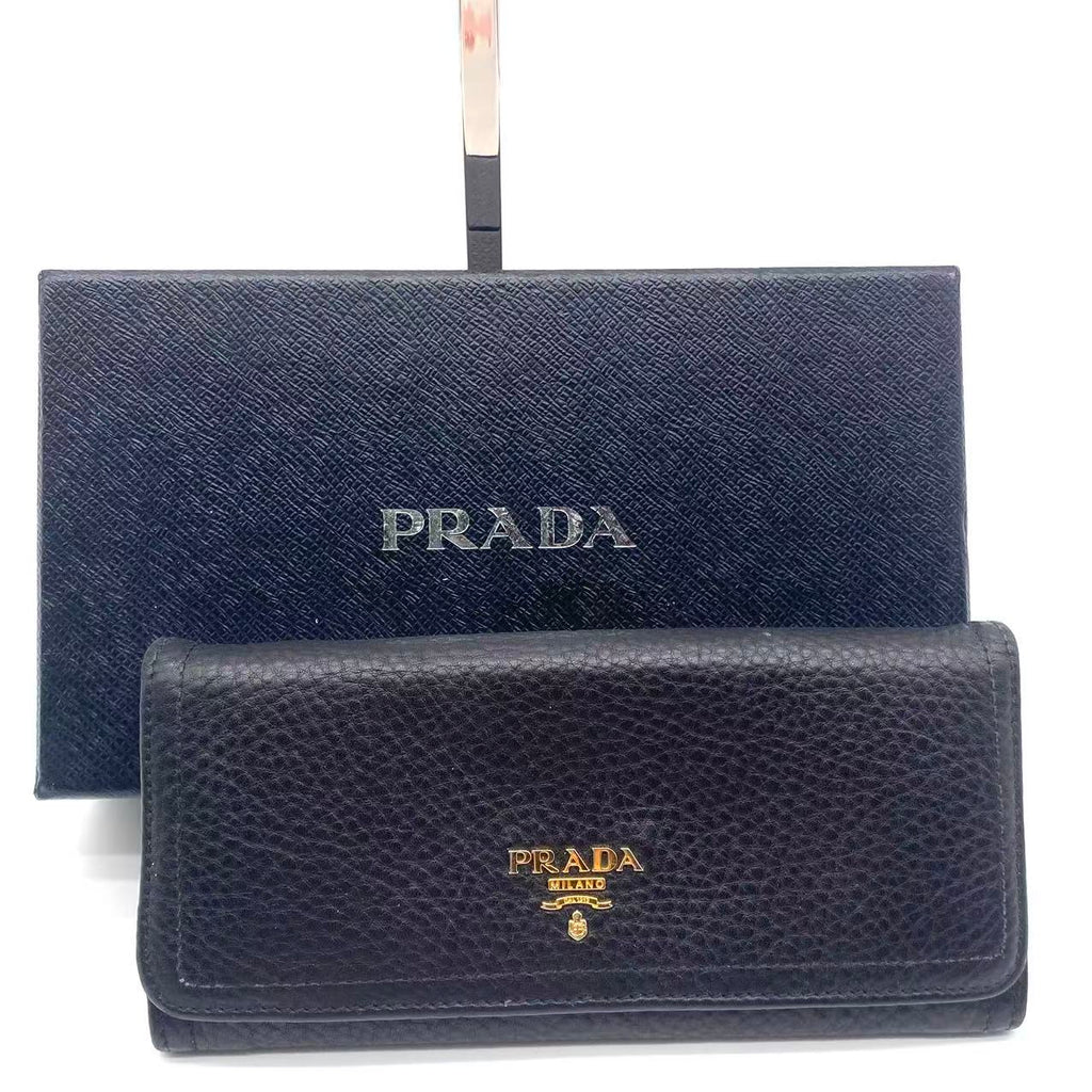 Vitello Daino Leather Continental Wallet