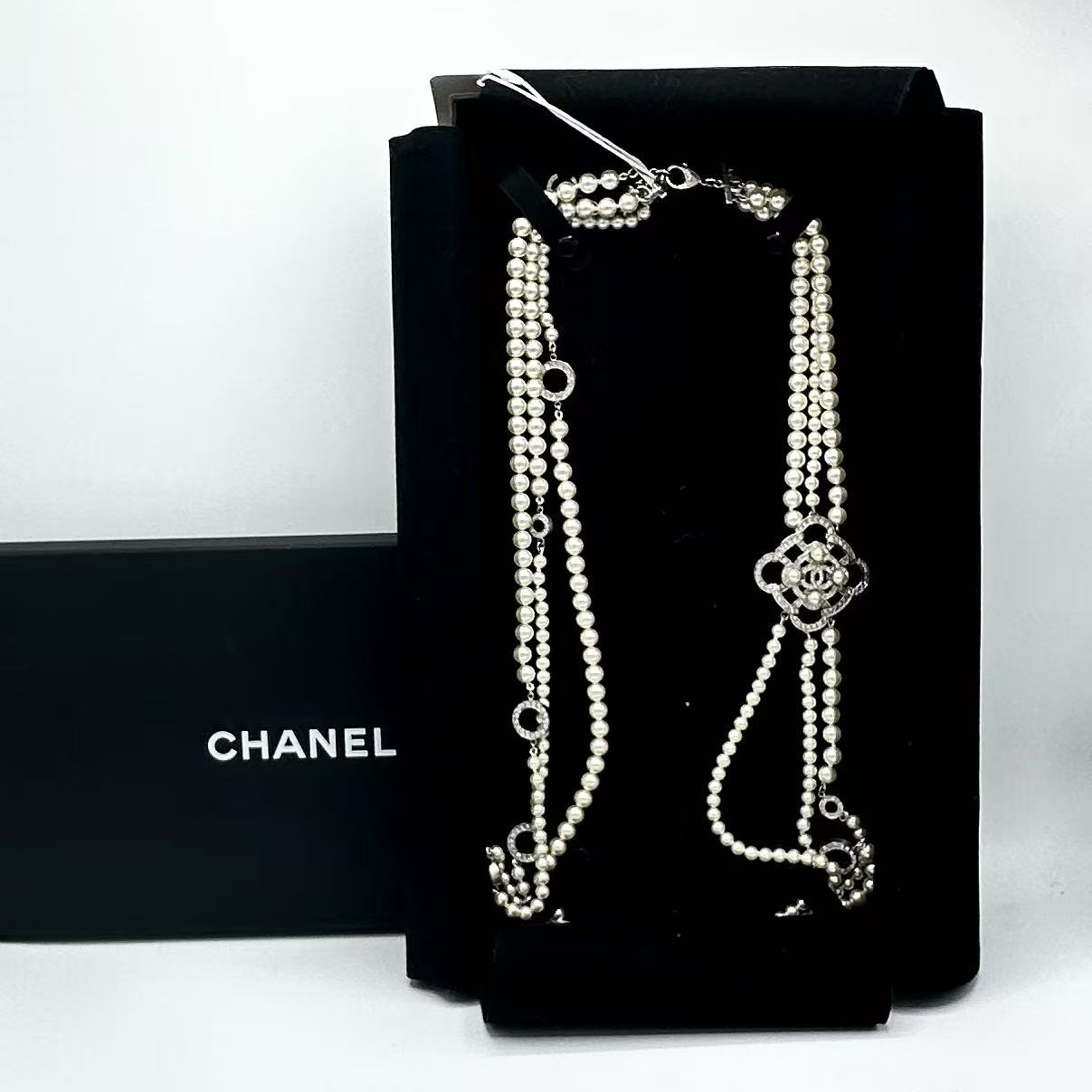 MultiLayer Pearl  Necklace