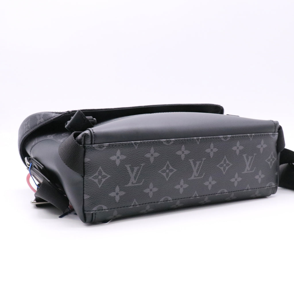 Louis Vuitton Messenger PM Voyager Monogram Eclipse  Twins LDJ5512