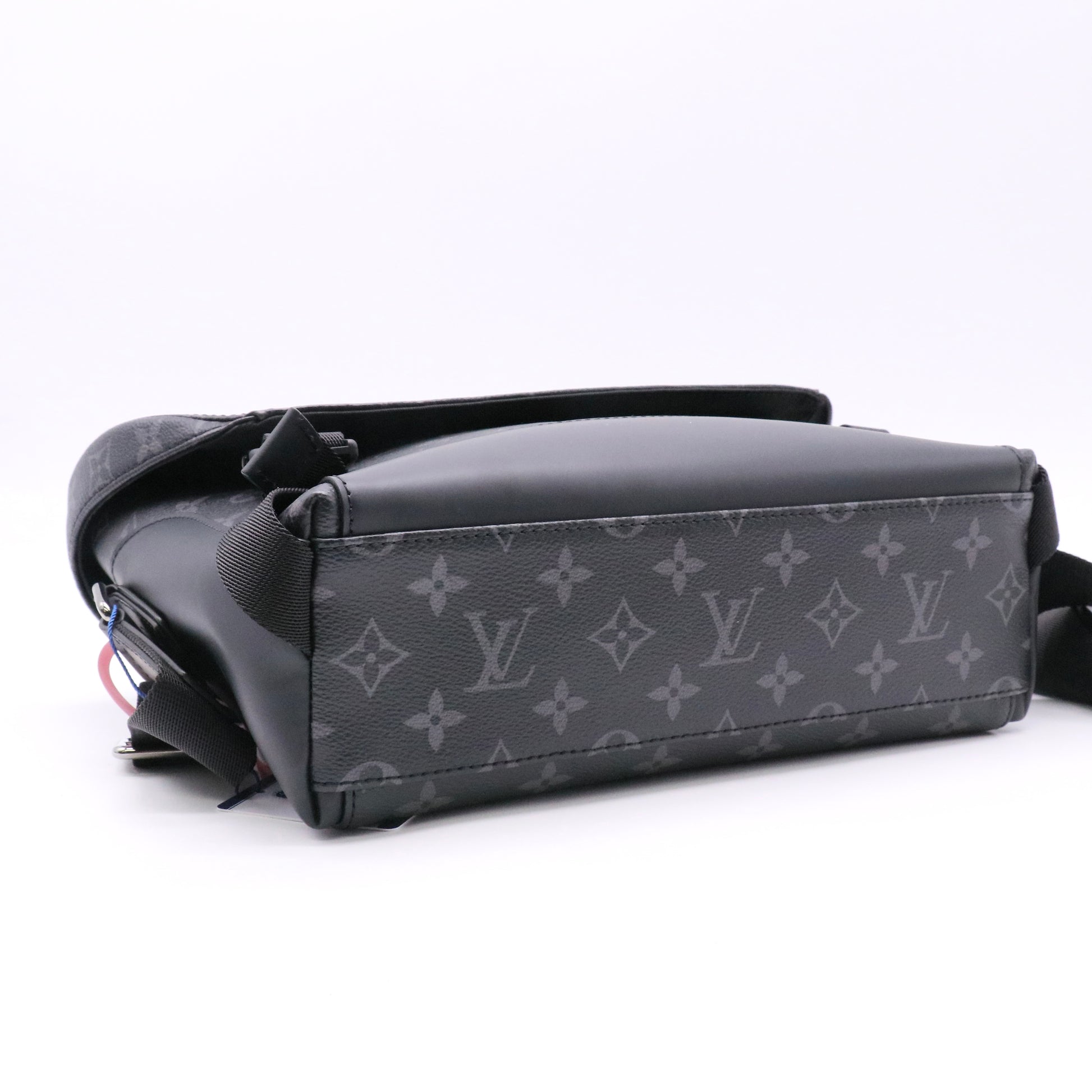 Louis Vuitton Messenger PM Voyager Monogram Eclipse  Twins LDJ5512