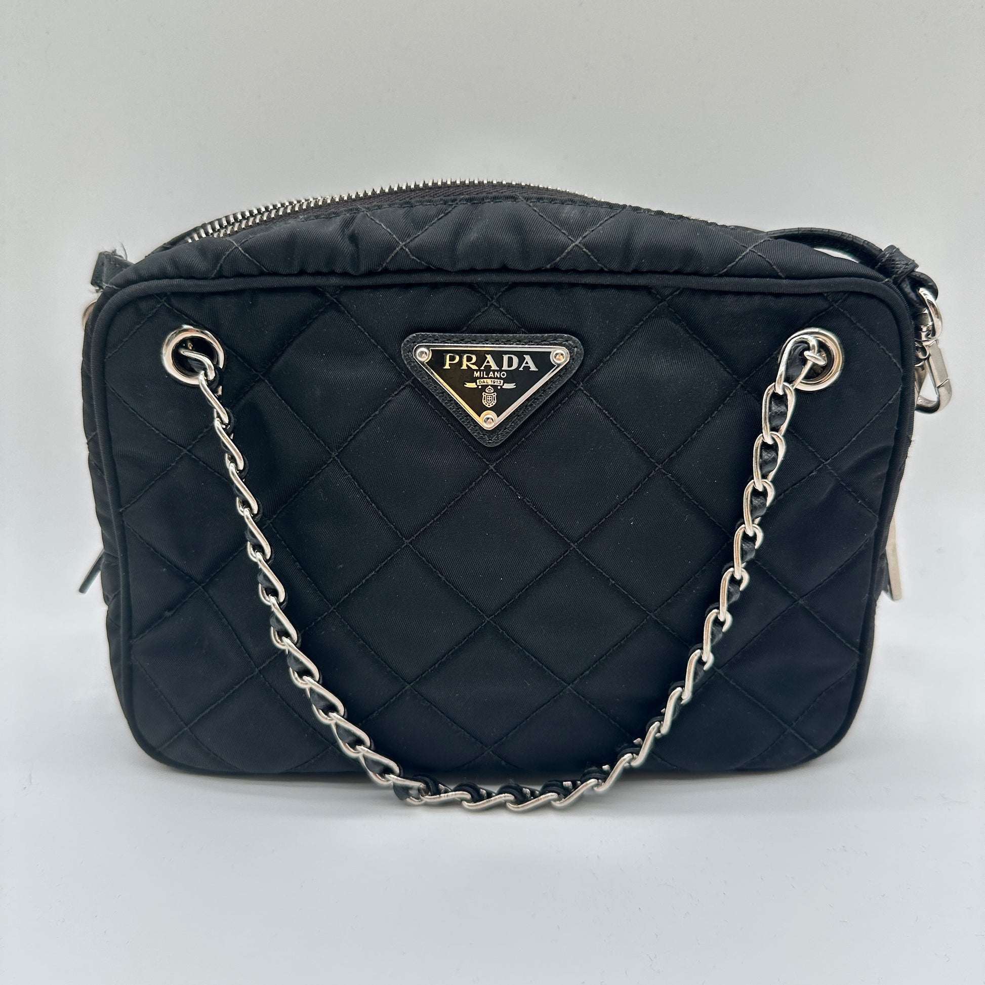 Qulited Tessuto Nylon Chain Crossbody Bag