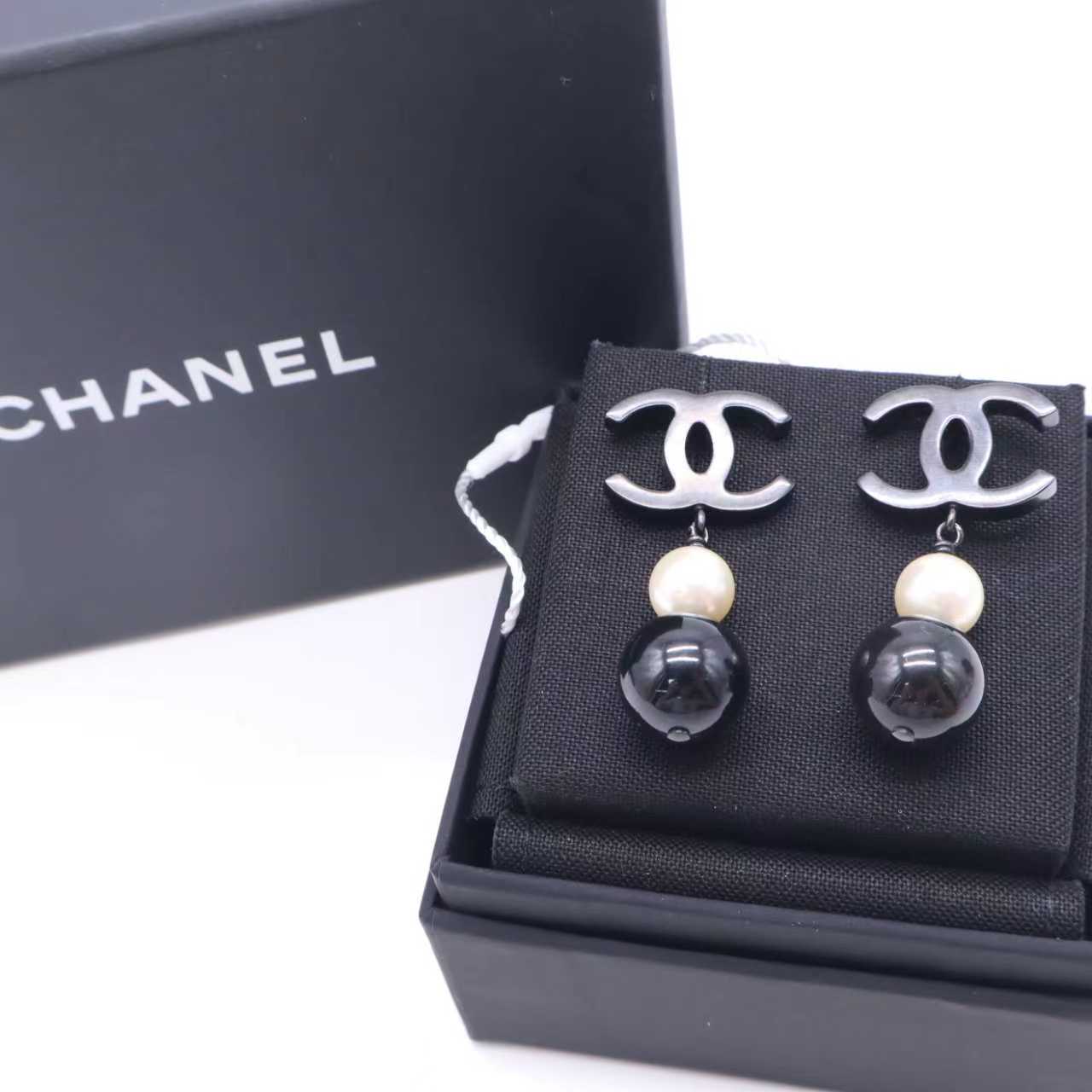 Chanel Classic Black CC Pearl Black Bead  twins LDZ969