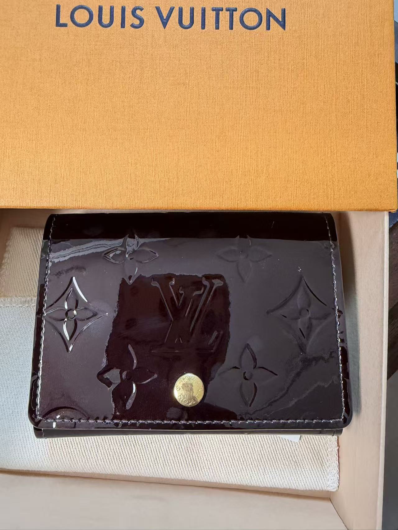 Verinis leather card holder