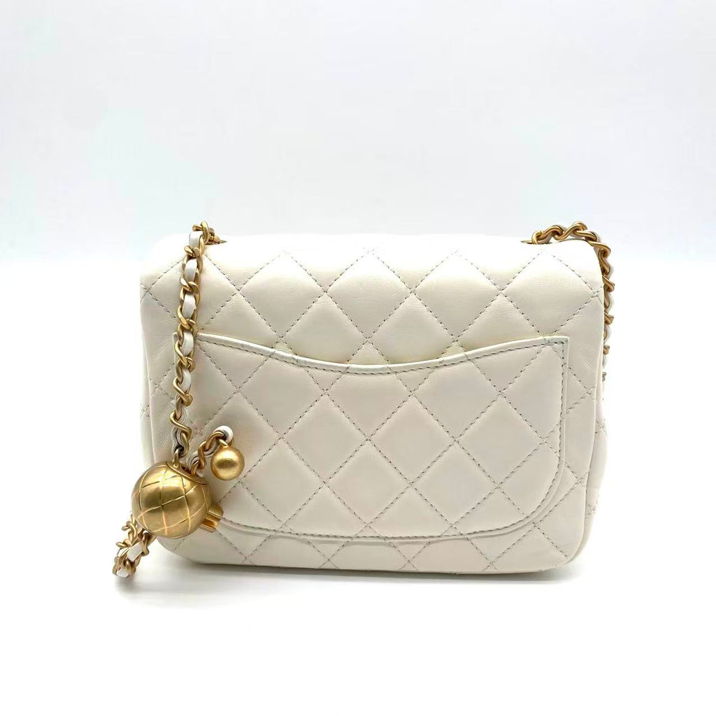 Lambskin Quilted Mini Pearl Crush Flap White
