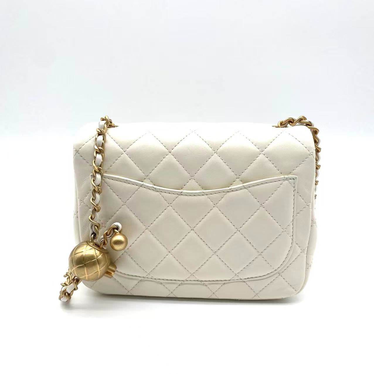Lambskin Quilted Mini Pearl Crush Flap White