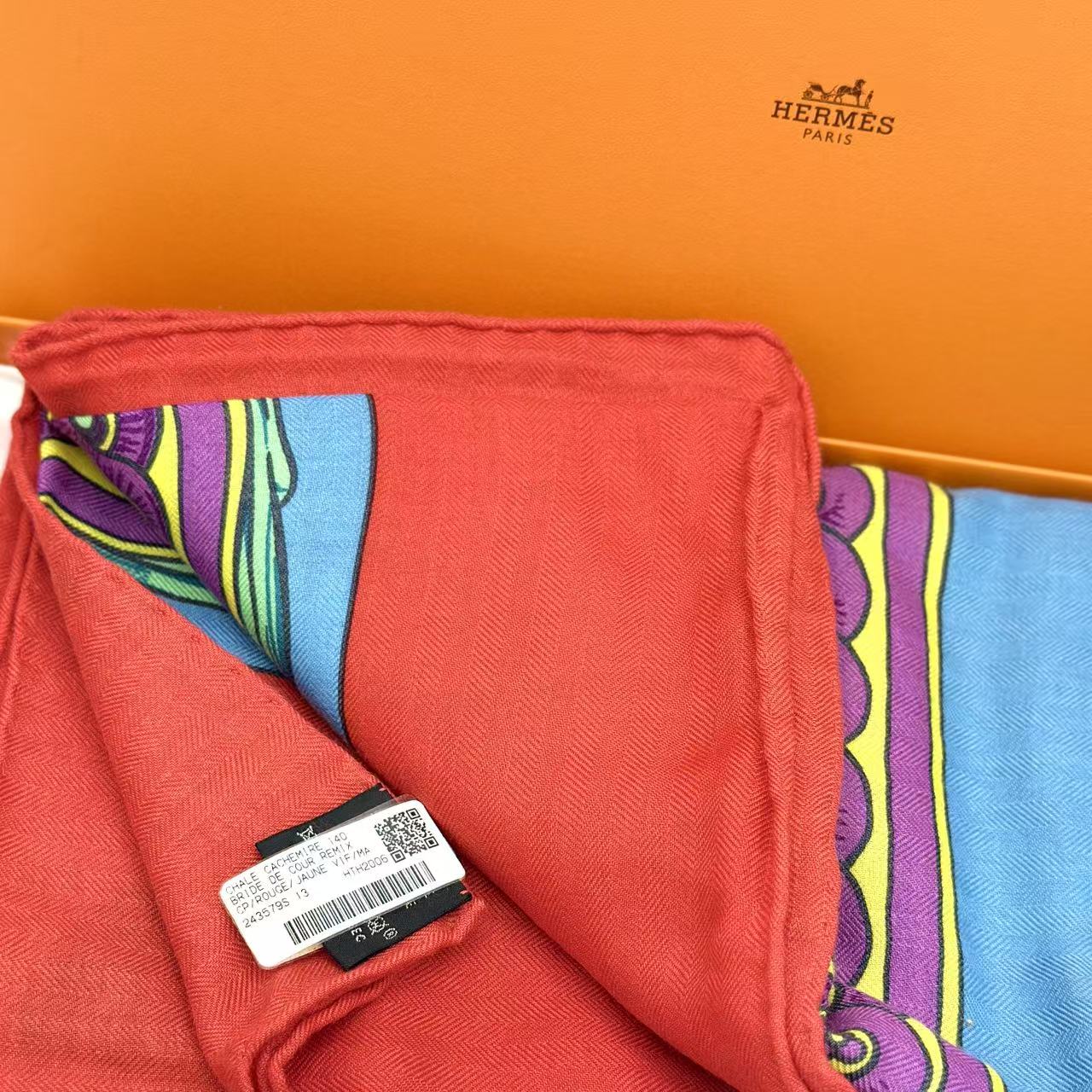 Chale Cashemire 140 BRIDE DE COUR REMIX