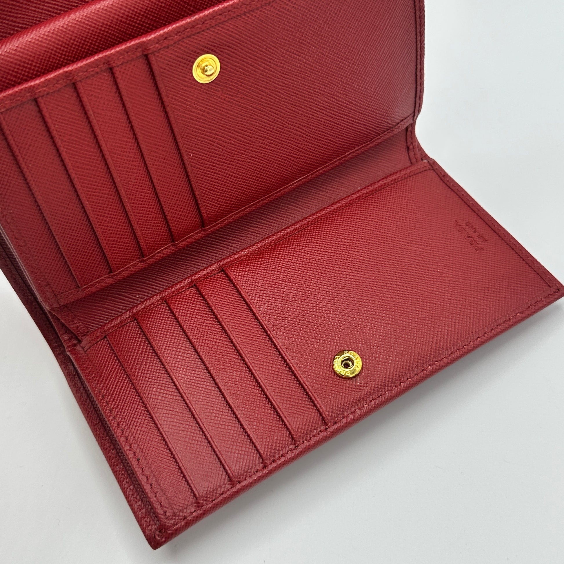 Saffiano Metal Flap Wallet Fuoco