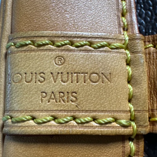 Louis Vuitton Monogram Petit Noé Bucket Bag B24091