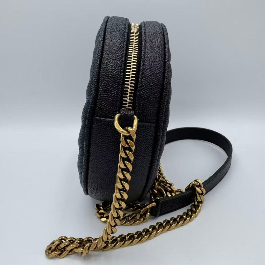 Vinyle Round Camera Bag Matelasse Chevron Leather
