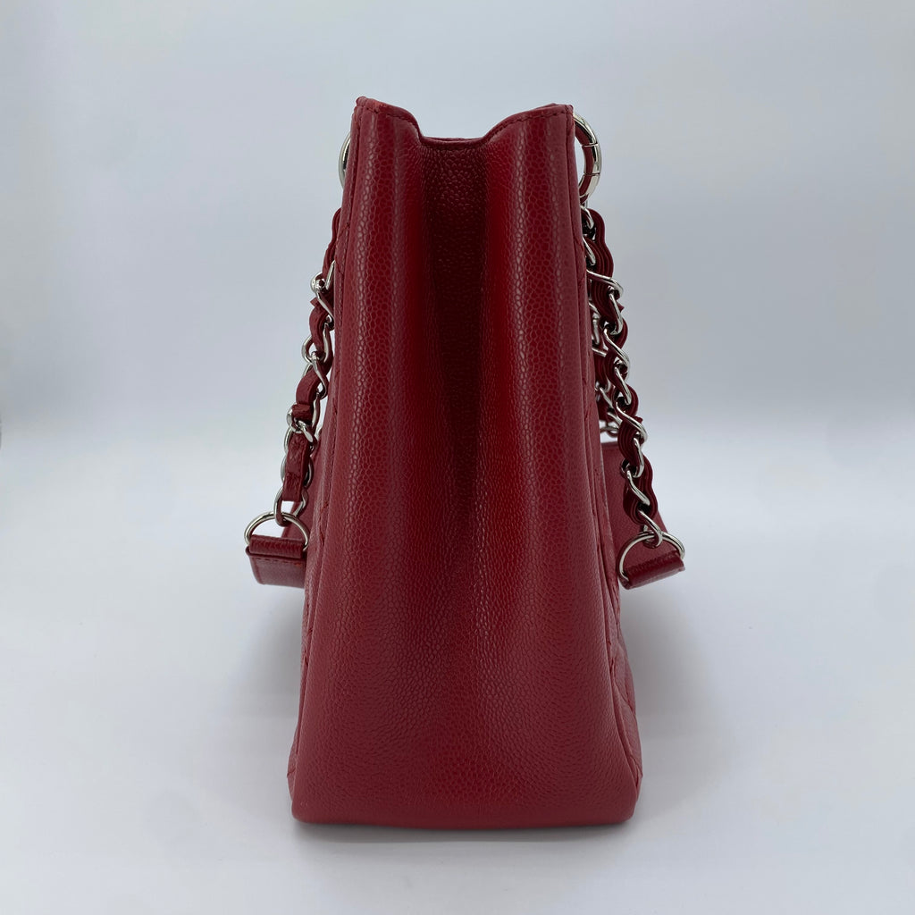 Red Grand Shopping Tote Quilted Caviar