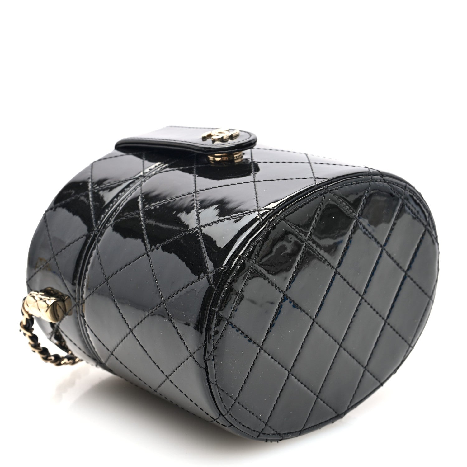 Patent Quilted Round Clutch With Chain Black - twins