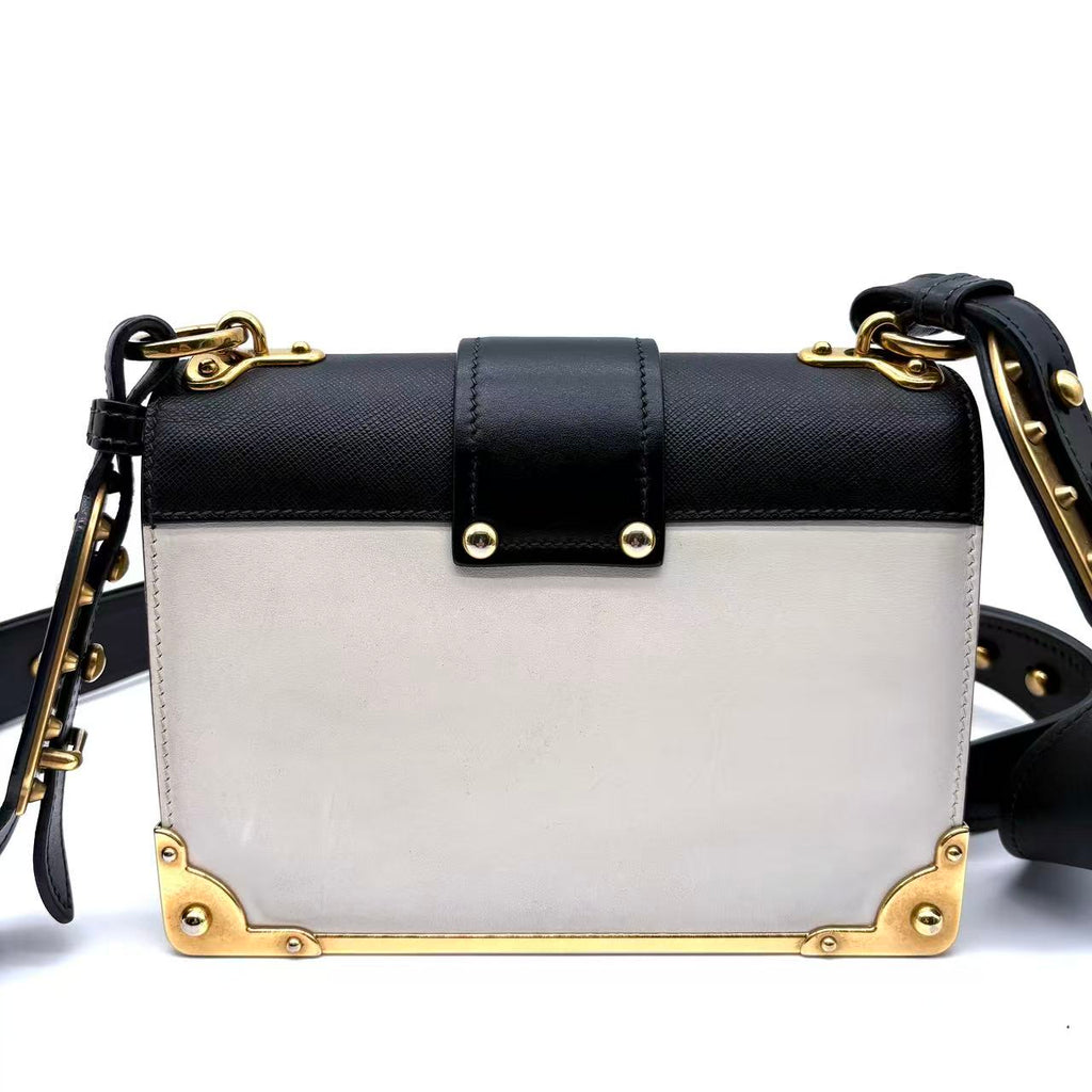 City Calf Saffiano Large Cahier Bag White Black