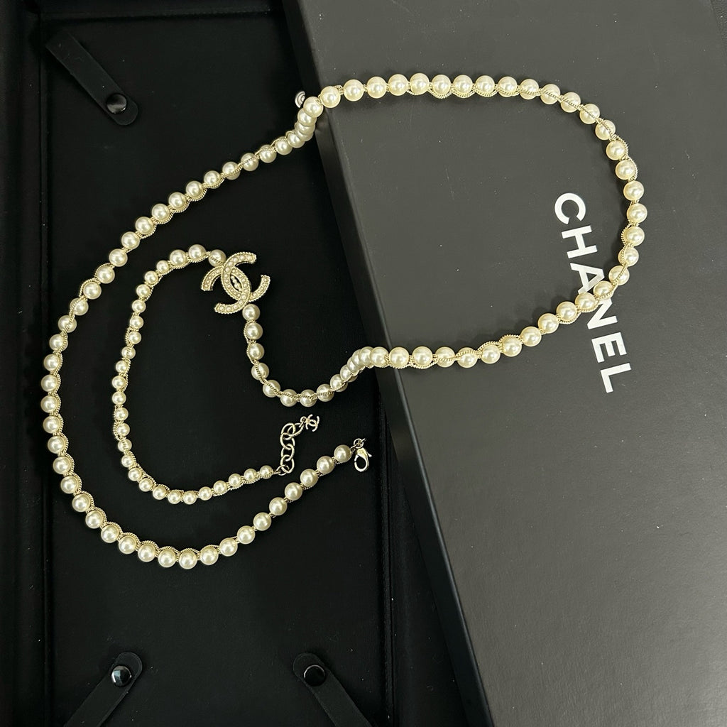 Chanel CC Logo Pendant Necklace twins LDJ3594