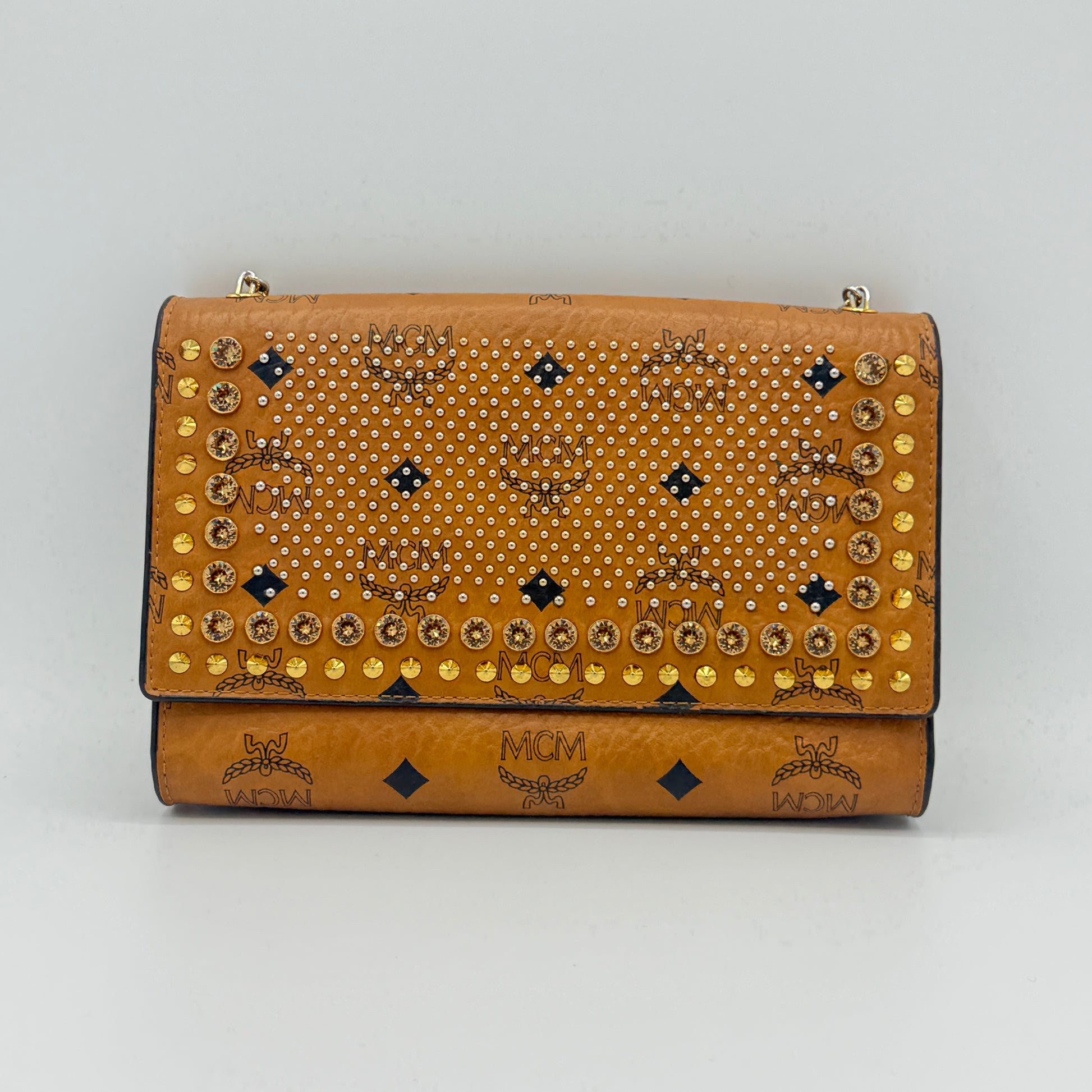 Visetos Studded Chain Wallet Cognac