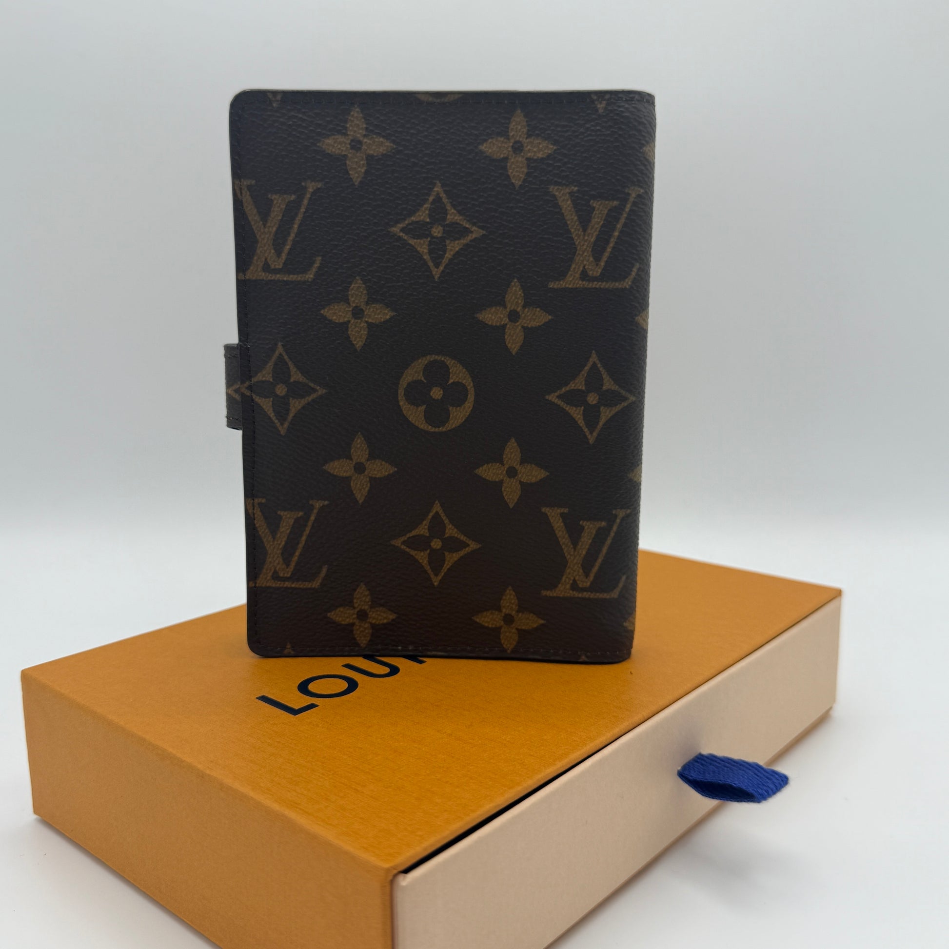 Small Ring Agenda Cover