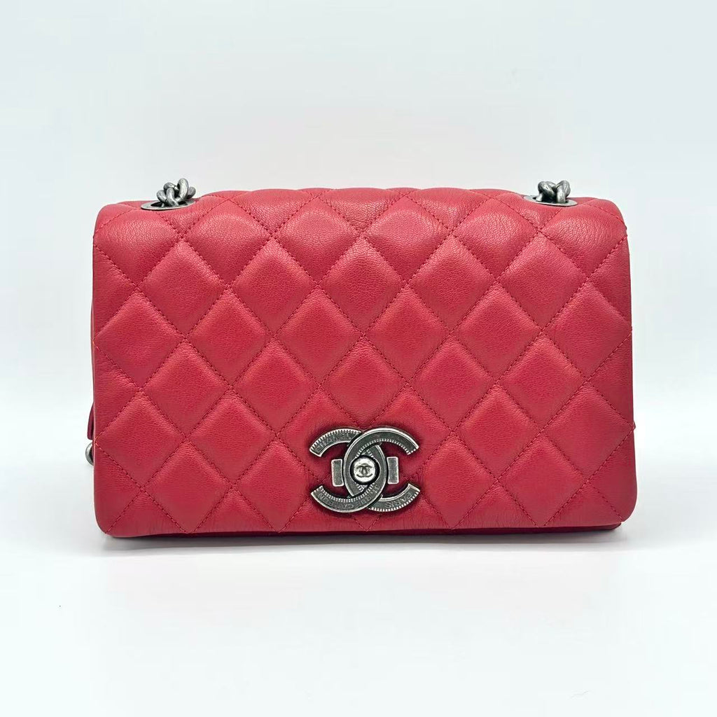 City Rock Flap Bag Red