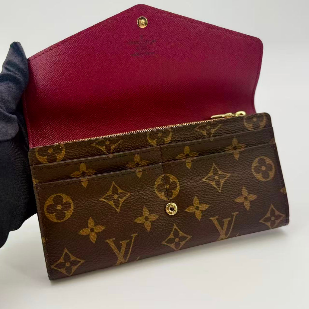 Sarah Wallet NM Monogram Canvas