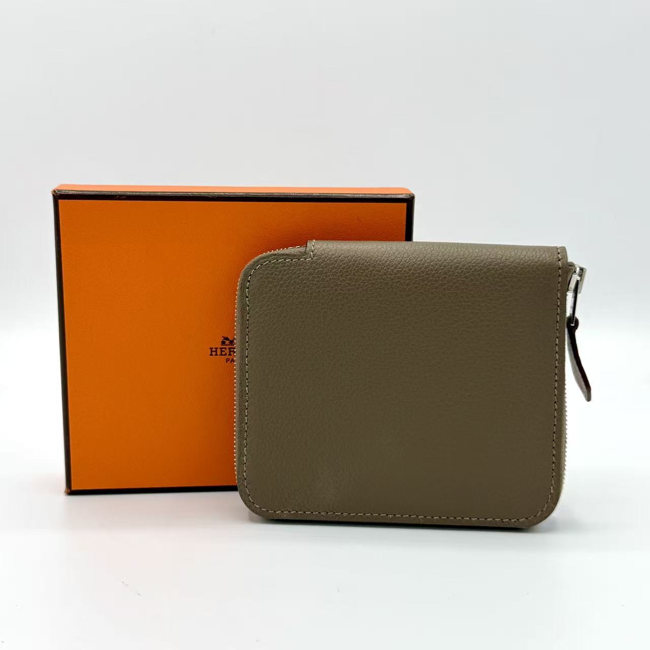 Silk'in Compact Wallet Etoupe