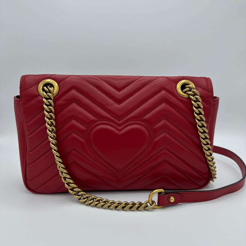 Calfskin Matelasse Mini GG Marmont Shoulder Bag Hibiscus Red