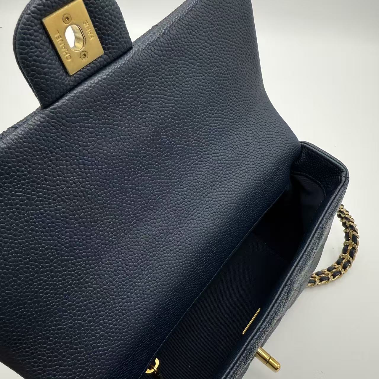 Chain Soul Flap Bag Quilted Caviar Mini