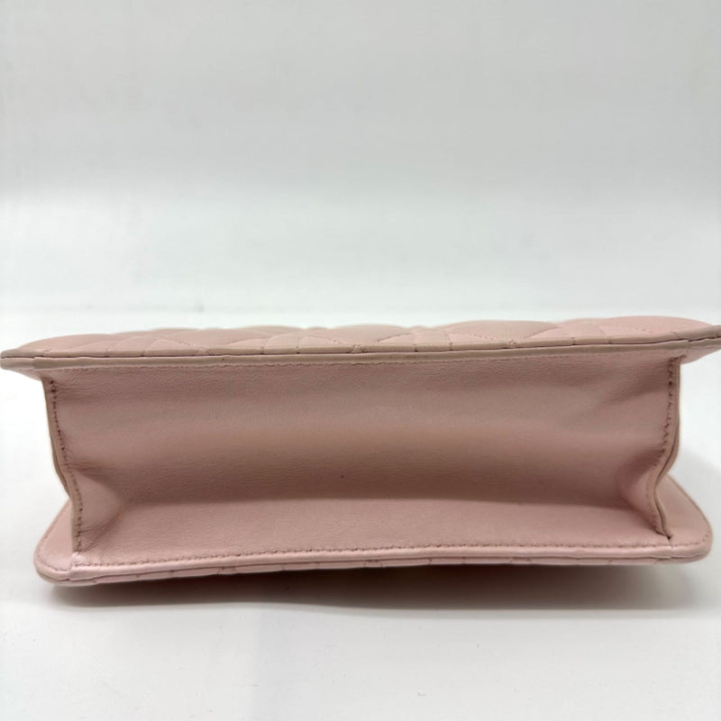 Dior Iridescent/Pink Cannage Quilted Patent and Leather New Lock Clutch Bag