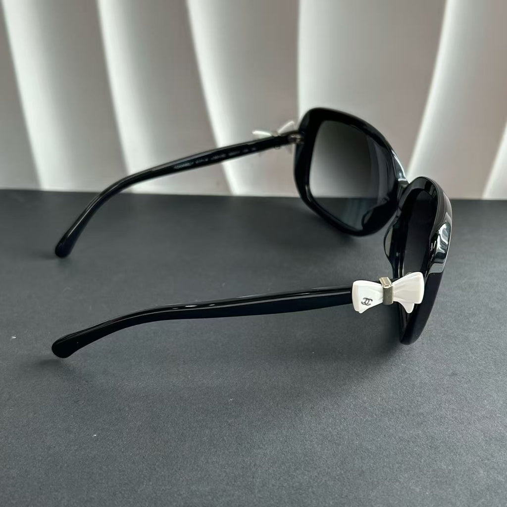 Chanel CC Bow Sunglasses Twins LDZ1564