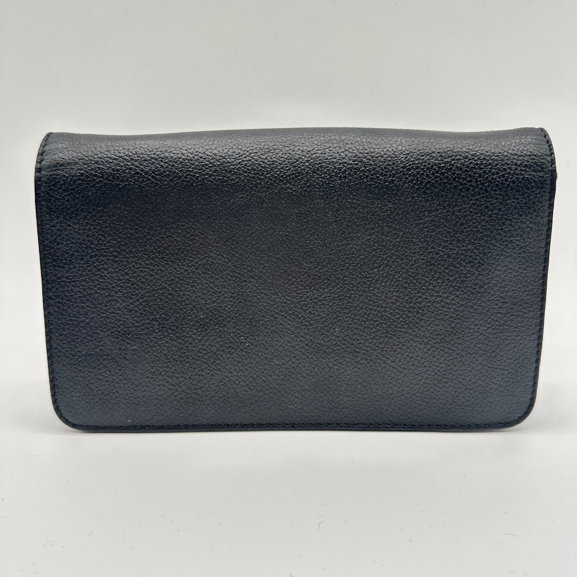 Black Clutch