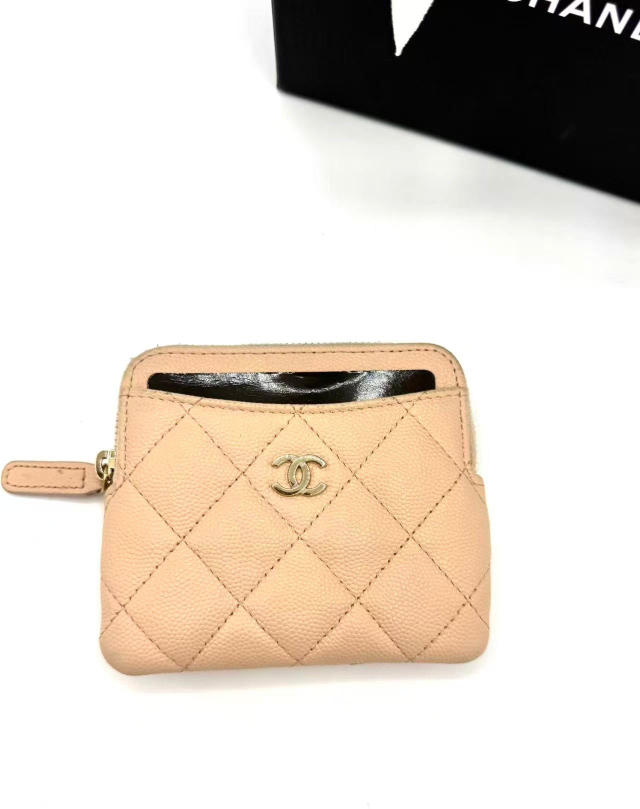 Square Zip Around Card Holder Wallet Quilted Caviar