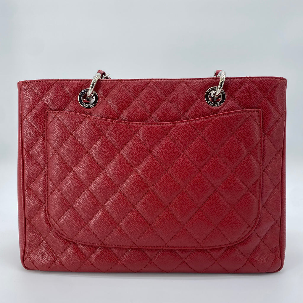 Red Grand Shopping Tote Quilted Caviar