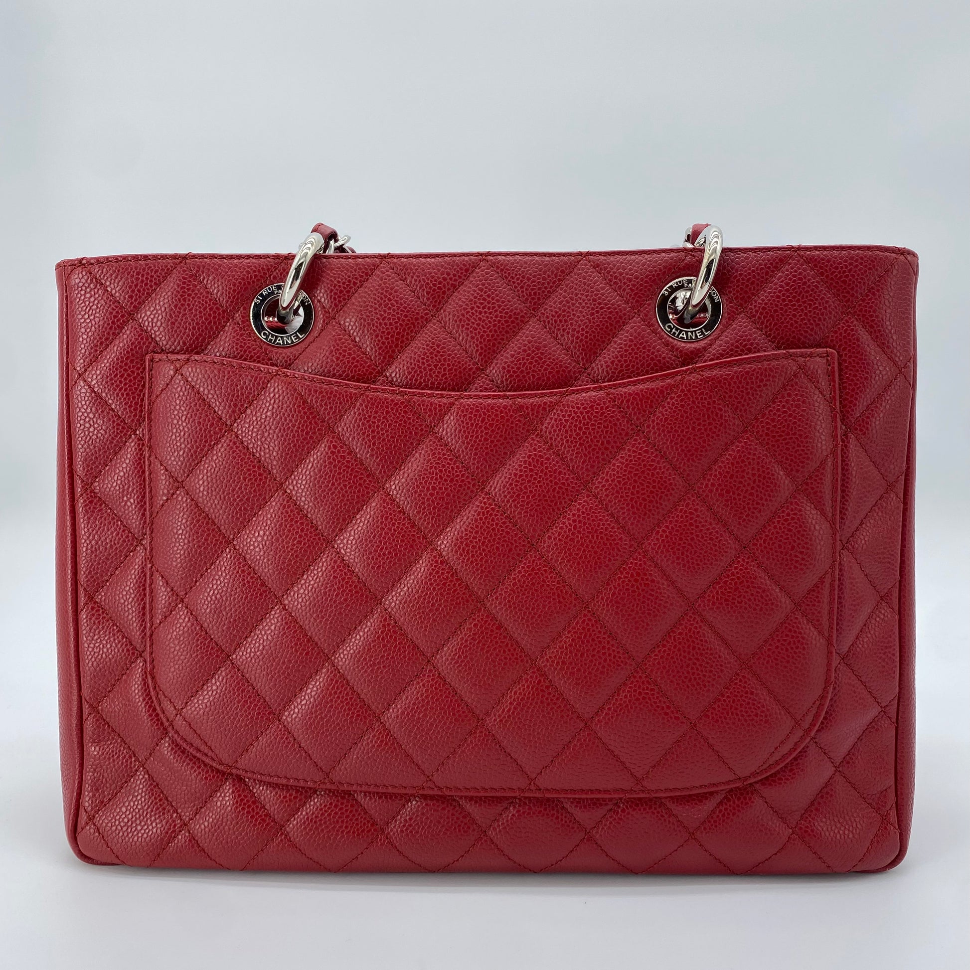 Red Grand Shopping Tote Quilted Caviar