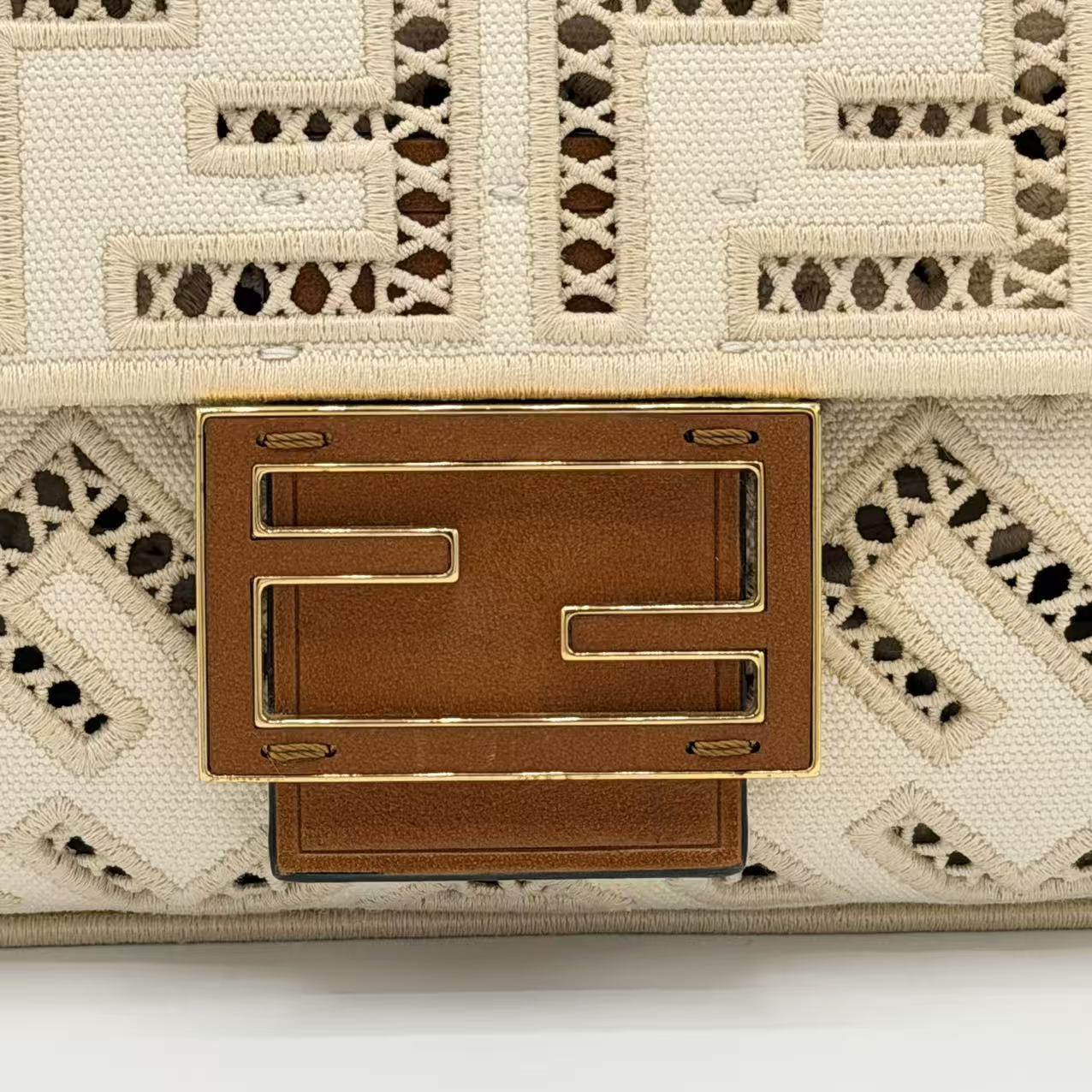 Baguette FF Crochet Raffia Bag