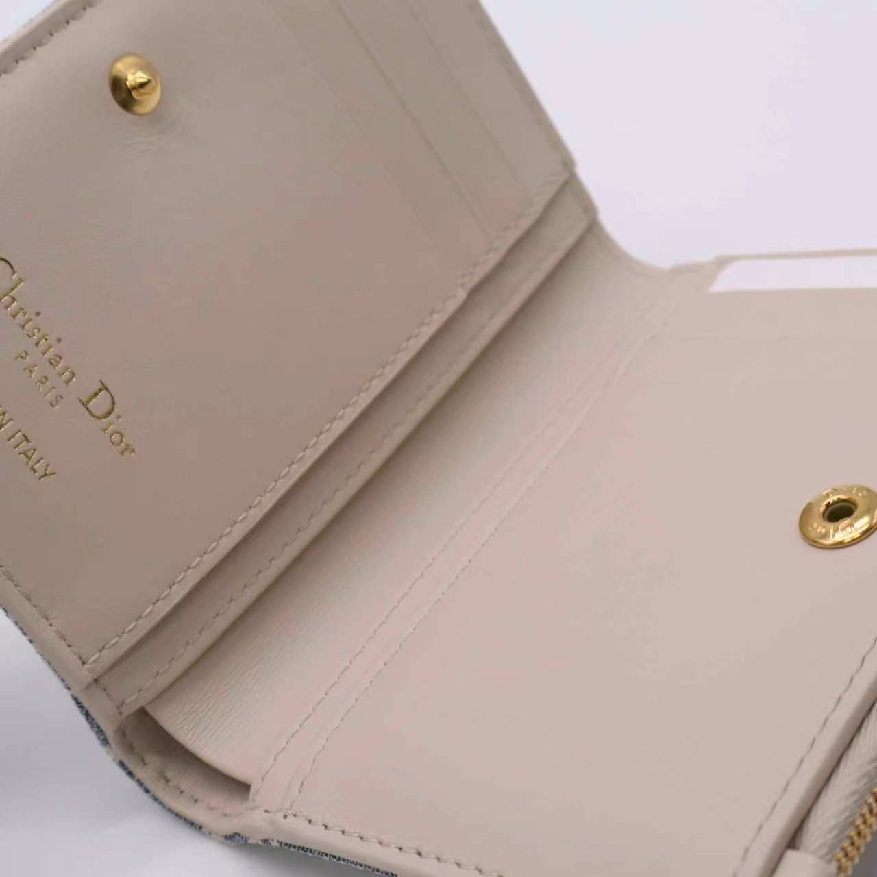 Christian Dior Oblique 30 Montaigne Passport Holder Blue Light Biscuit Twins LDZ1141