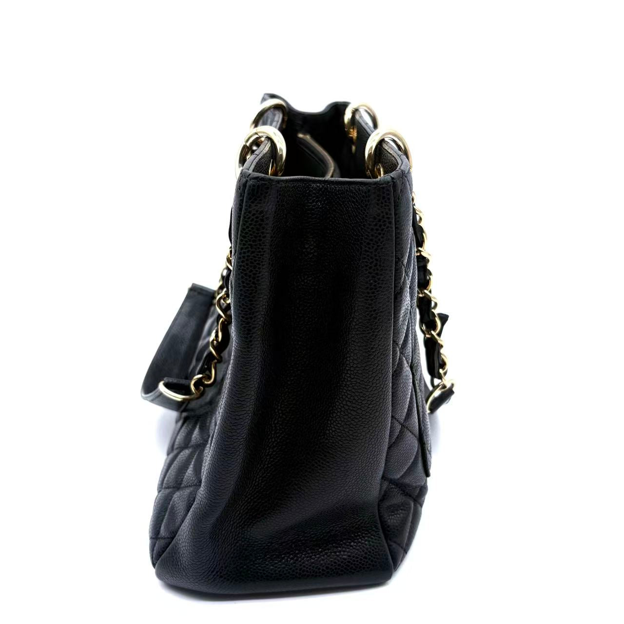 Grand Shopping Tote Quilted Caviar