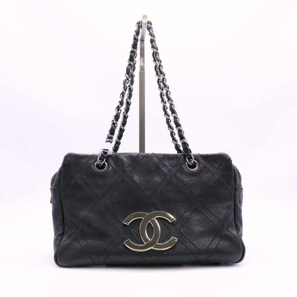 Chanel  Small Diamond Stitch Tote twins B24213