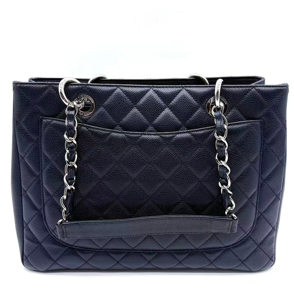 Grand Shopping Tote Quilted Caviar