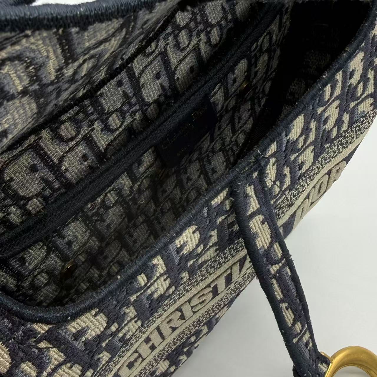 Saddle Handbag Logo Embroidered Oblique Velvet Medium