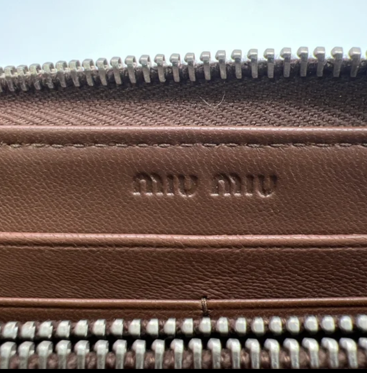 Miu Miu Matelassé zip-around wallet W23146
