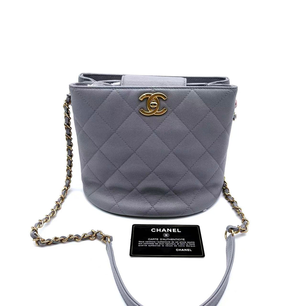 Entwined Chain Top Handle Drawstring Bucket Bag Quilted Shiny Lambskin Small