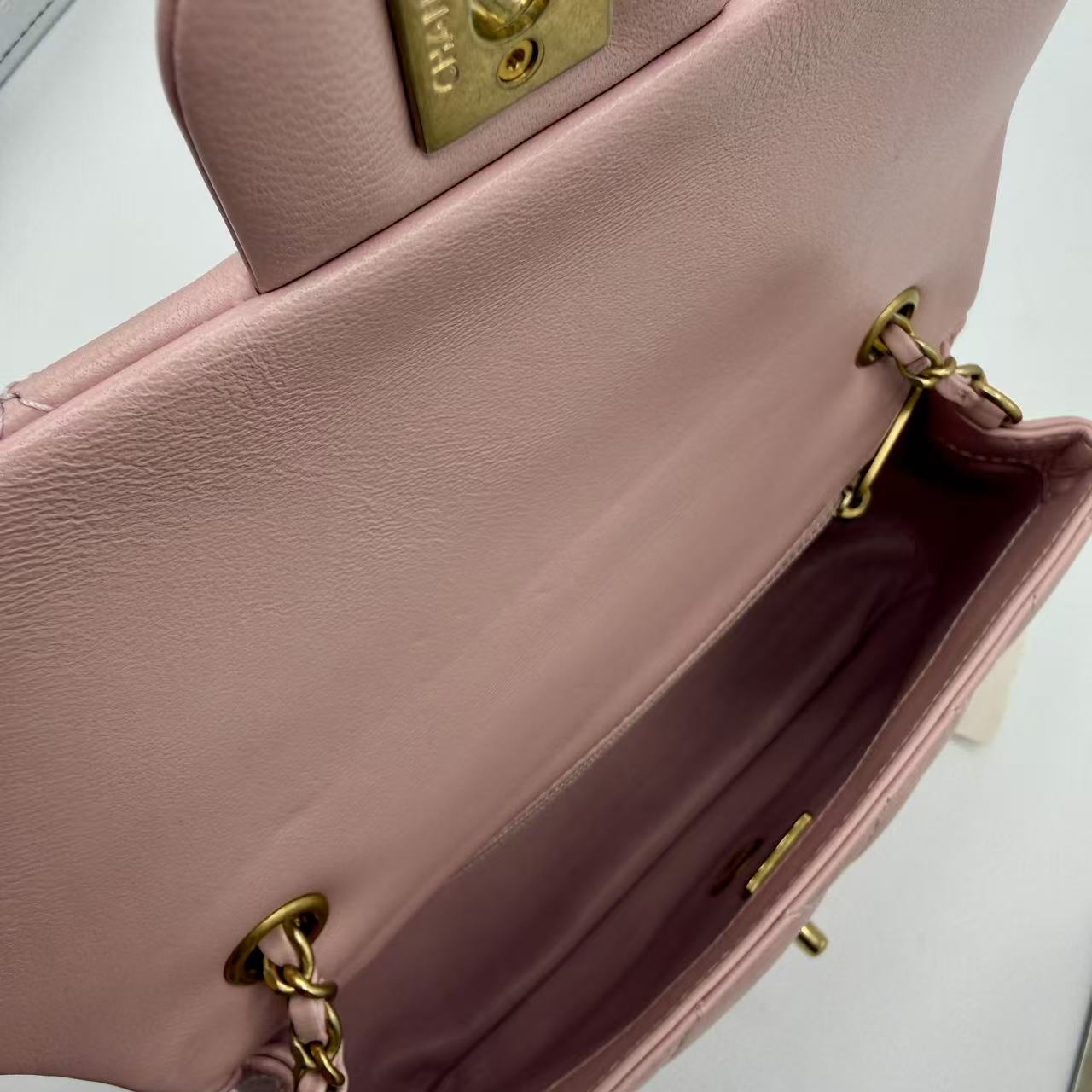 Sweet Heart Chain Flap Bag Quilted Lambskin Mini