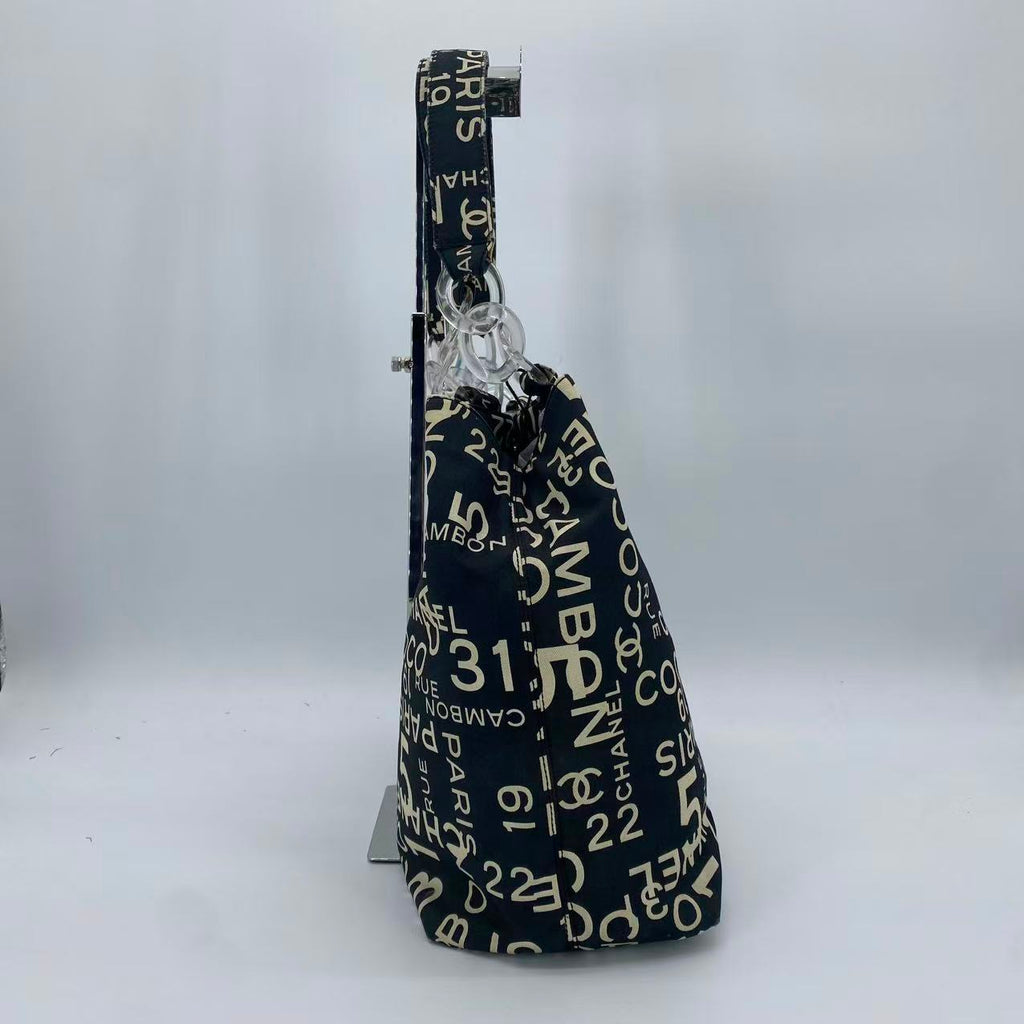 31 Rue Cambon Beach Tote