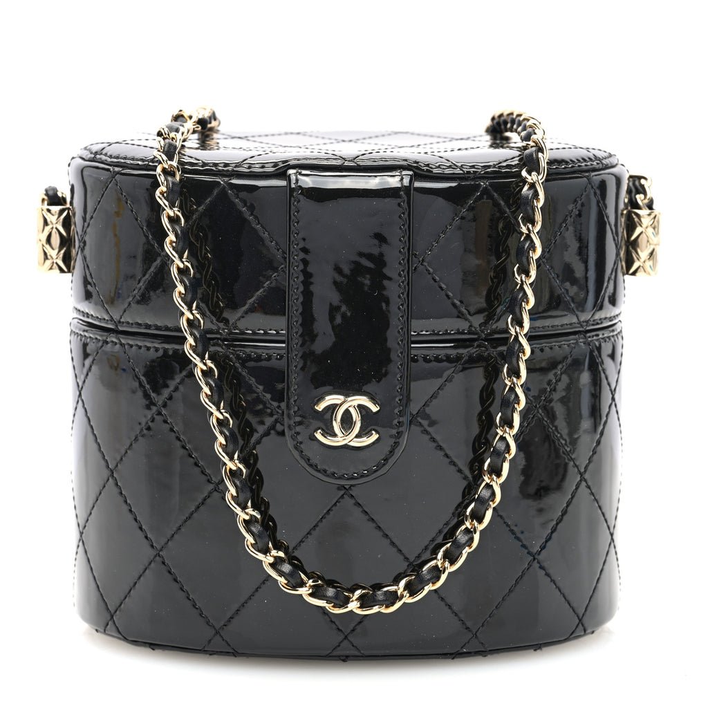 Patent Quilted Round Clutch With Chain Black - twins