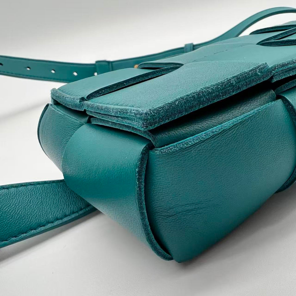 Cassette leather Handbag Blue