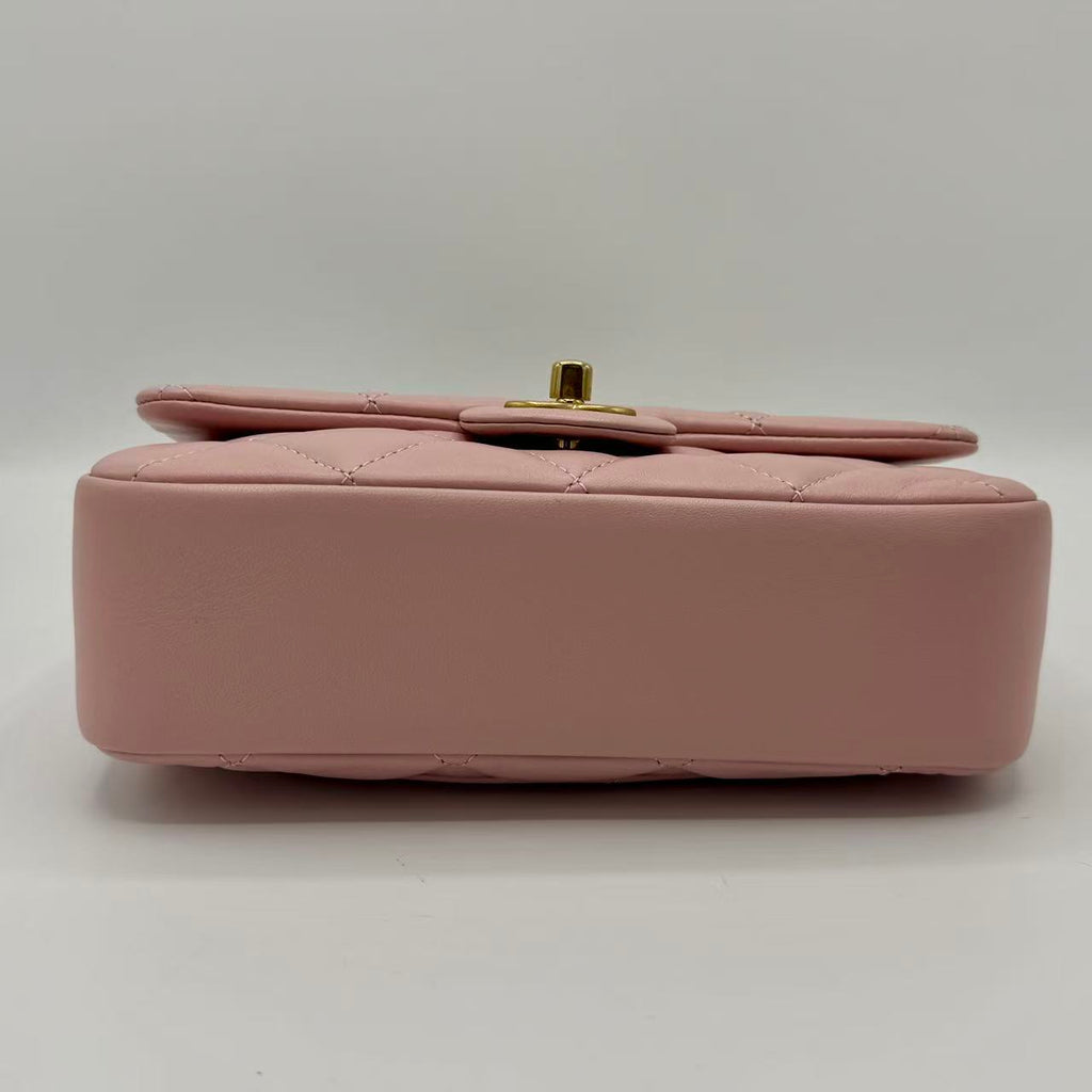 Sweet Heart Chain Flap Bag Quilted Lambskin Mini