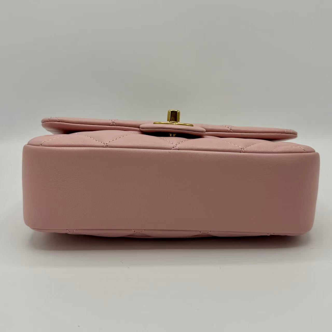 Sweet Heart Chain Flap Bag Quilted Lambskin Mini