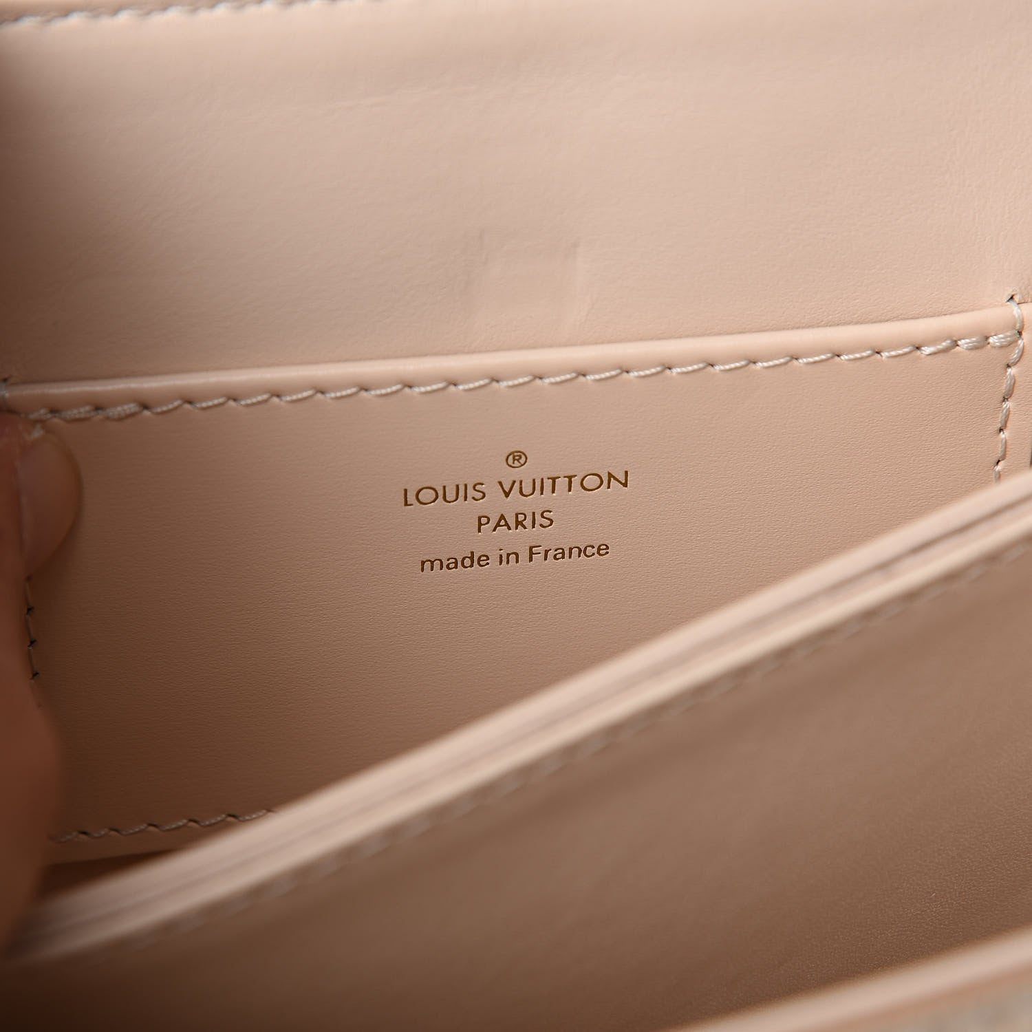 Rose Des Vents MM Grained Leather Top Handle Crossbody Bag Creme - twins